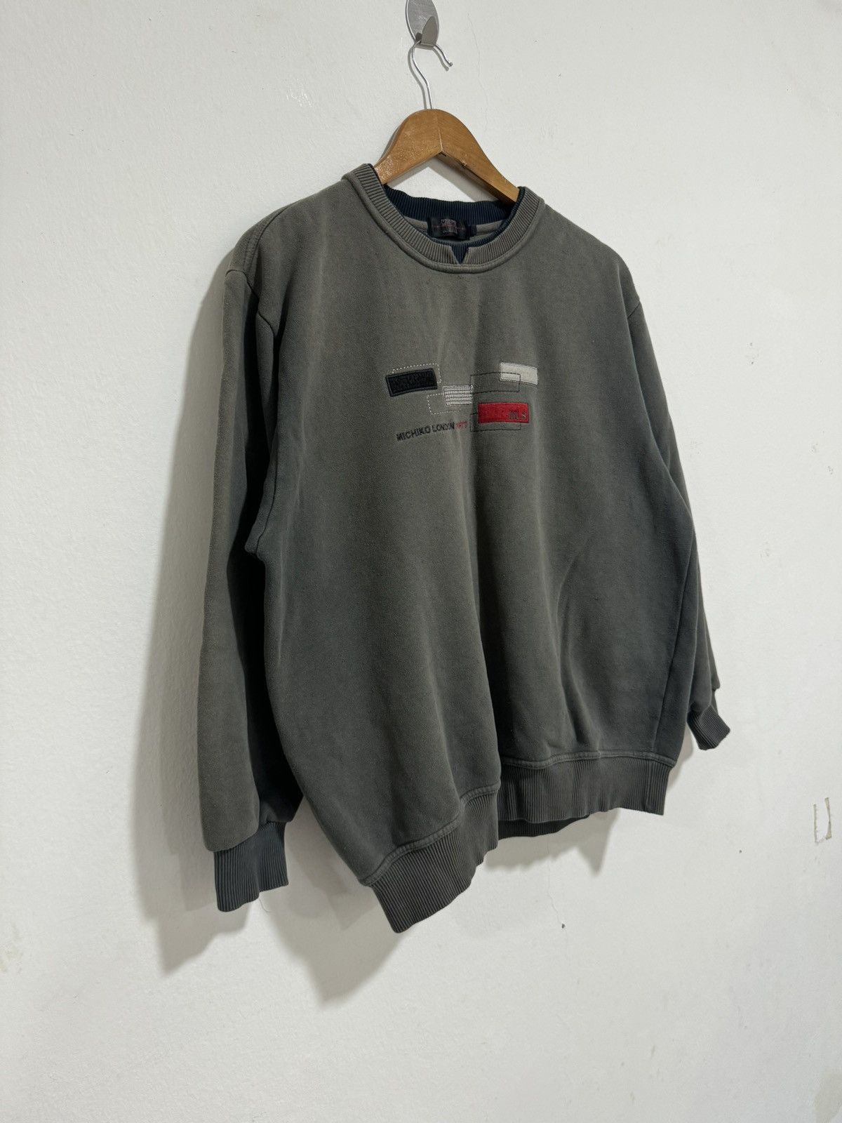 Japanese Brand × Michiko Koshino London × Vintage Vintage Faded Michiko London Sports Sweatshirt Size US L / EU 52-54 / 3 - 2 Thumbnail