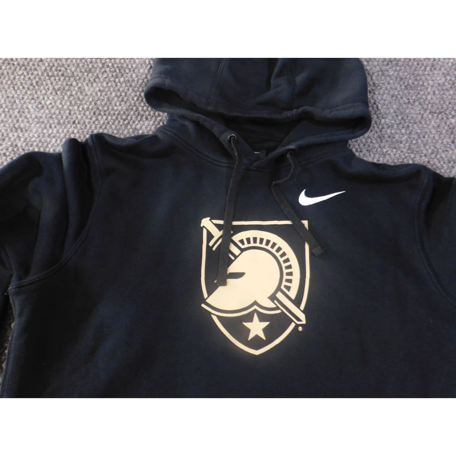 Nike Nike Hoodie Mens M Black Pullover Stretch Spartan Logo Retro Swoosh Hooded Logo Size US M / EU 48-50 / 2 - 5 Thumbnail