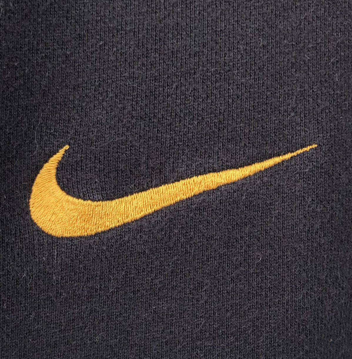 Nike Vintage 90s Nike Premier Cup 97-98 Football Sweatshirt Size US S / EU 44-46 / 1 - 6 Thumbnail