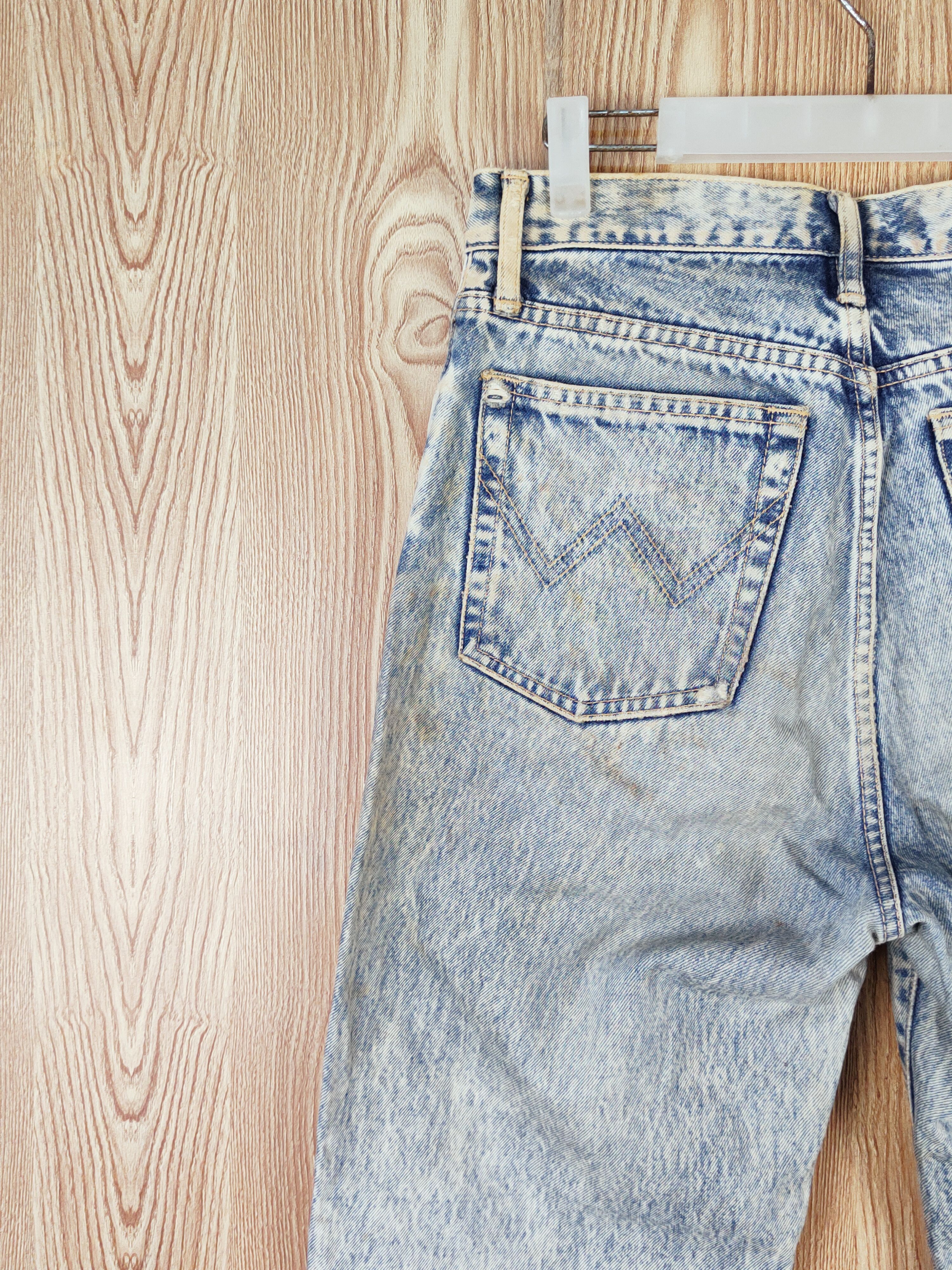 Edwin Edwin Dark Blue Distressed Ripped Jeans #W506 Size US 31 - 8 Thumbnail