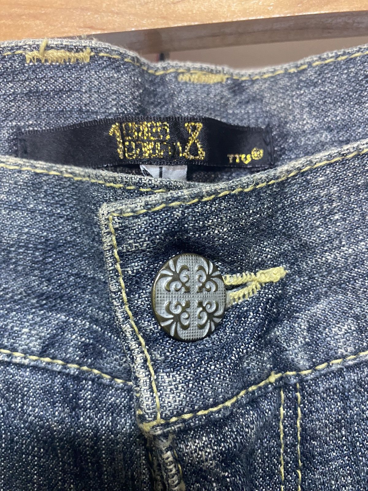 Japanese Brand Japanese Brand TTU Distressed Denim Jeans Size US 34 / EU 50 - 10 Thumbnail