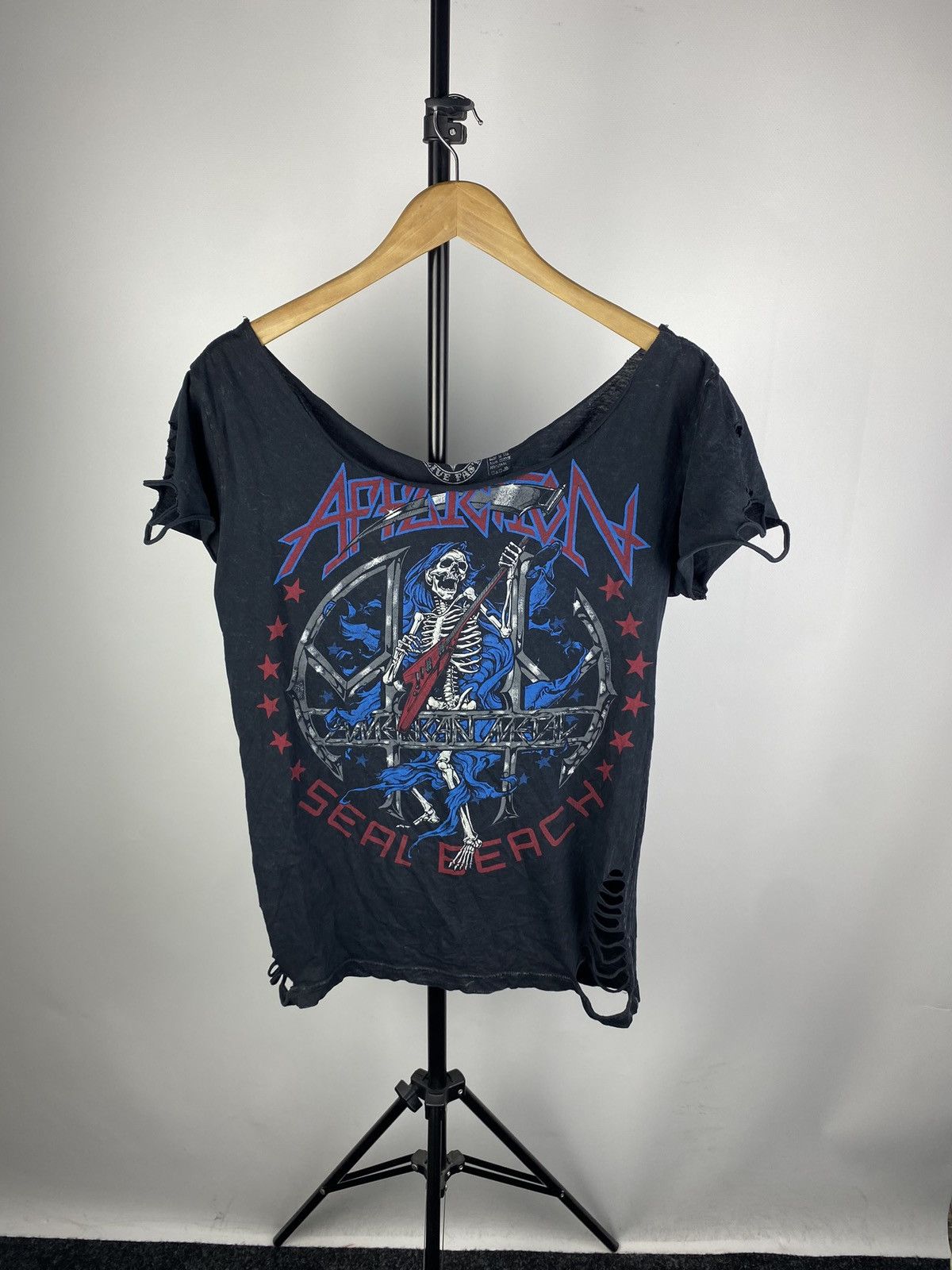 Affliction × Japanese Brand 🔥AFFLICTION USA DISTRESSED SHIRT SMALL SKULL GOTH OPIUM Y2k Size US S / EU 44-46 / 1 - 1 Thumbnail