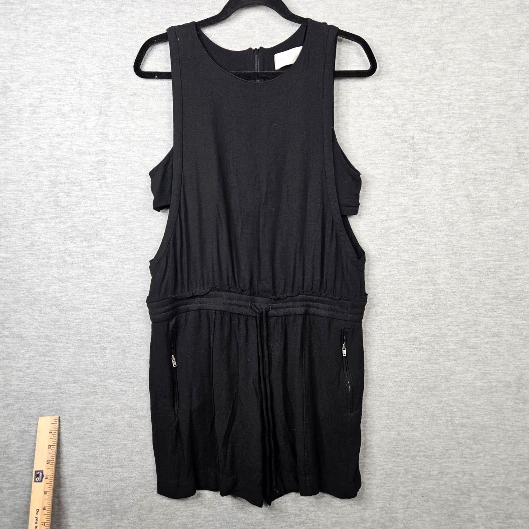 Vintage A.L.C Jumpsuit SleeveS Sleeveless Black Elastic Waist Women's Size L - Adjustable Pockets, Wide-Leg, Off Shoulder, Viscose Size 36" / US 14 / IT 50 - 2 Thumbnail