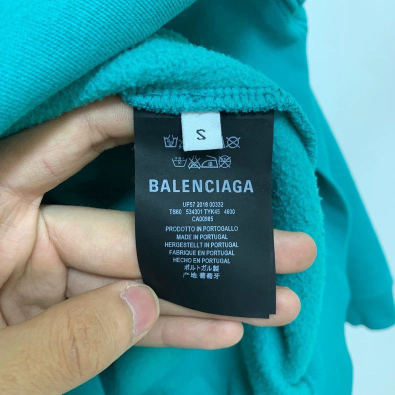 Balenciaga Balenciaga Hat logo sweatshirt Size US S / EU 44-46 / 1 - 7 Thumbnail