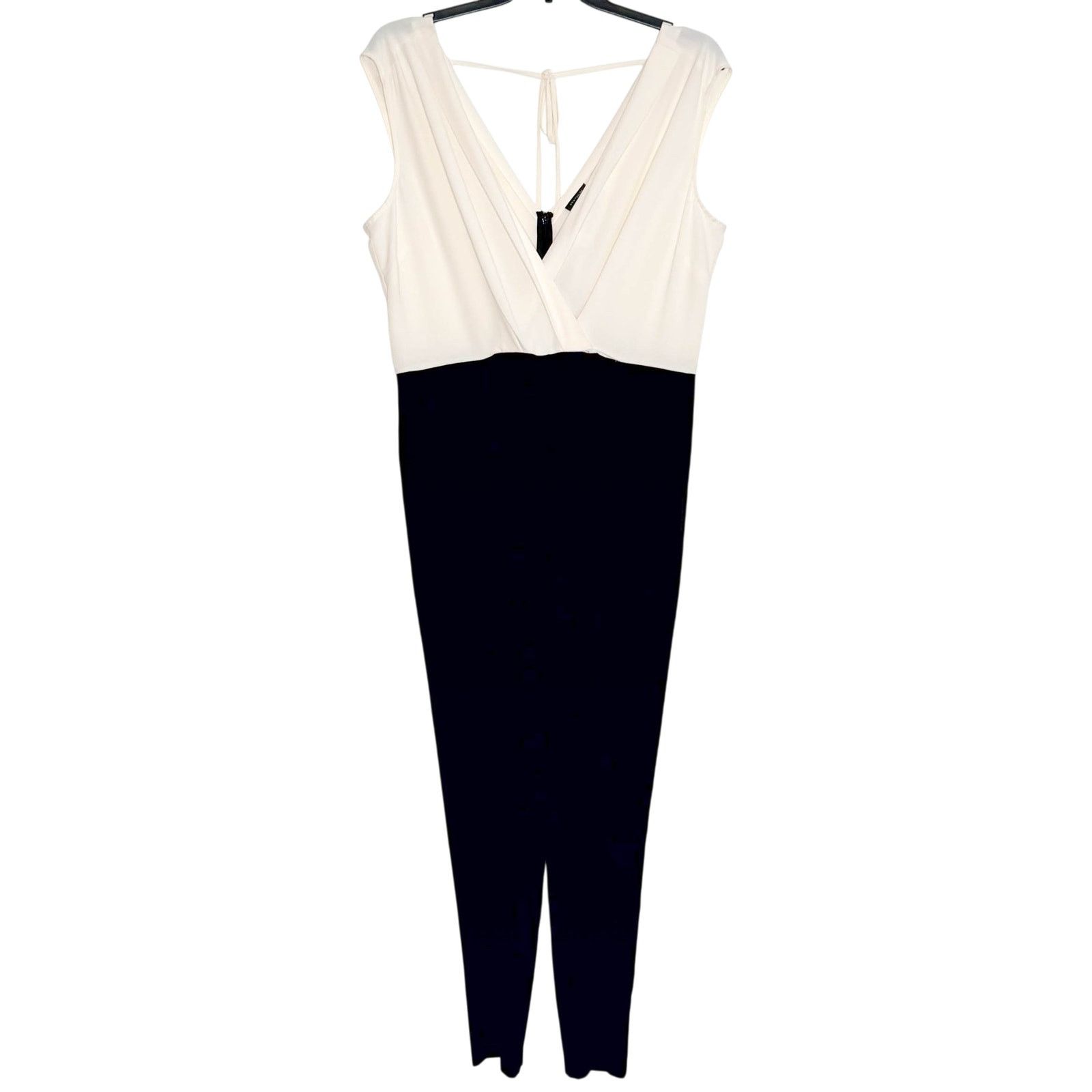 Ann Taylor NWT Ann Taylor Jumpsuit 12 Black Ivory Minimalist Office Size 34" / US 12 / IT 48 - 1 Thumbnail