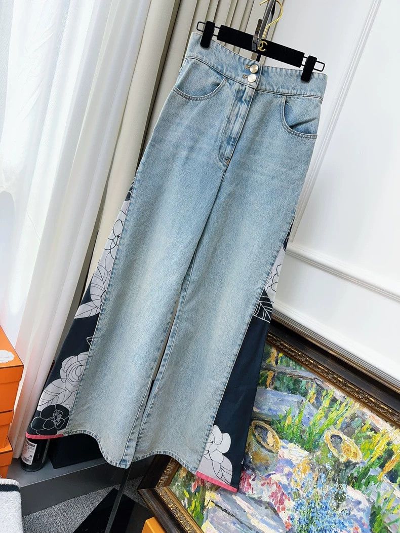 Chanel 21c Early Spring Vacation Series Mulberry Silk Came