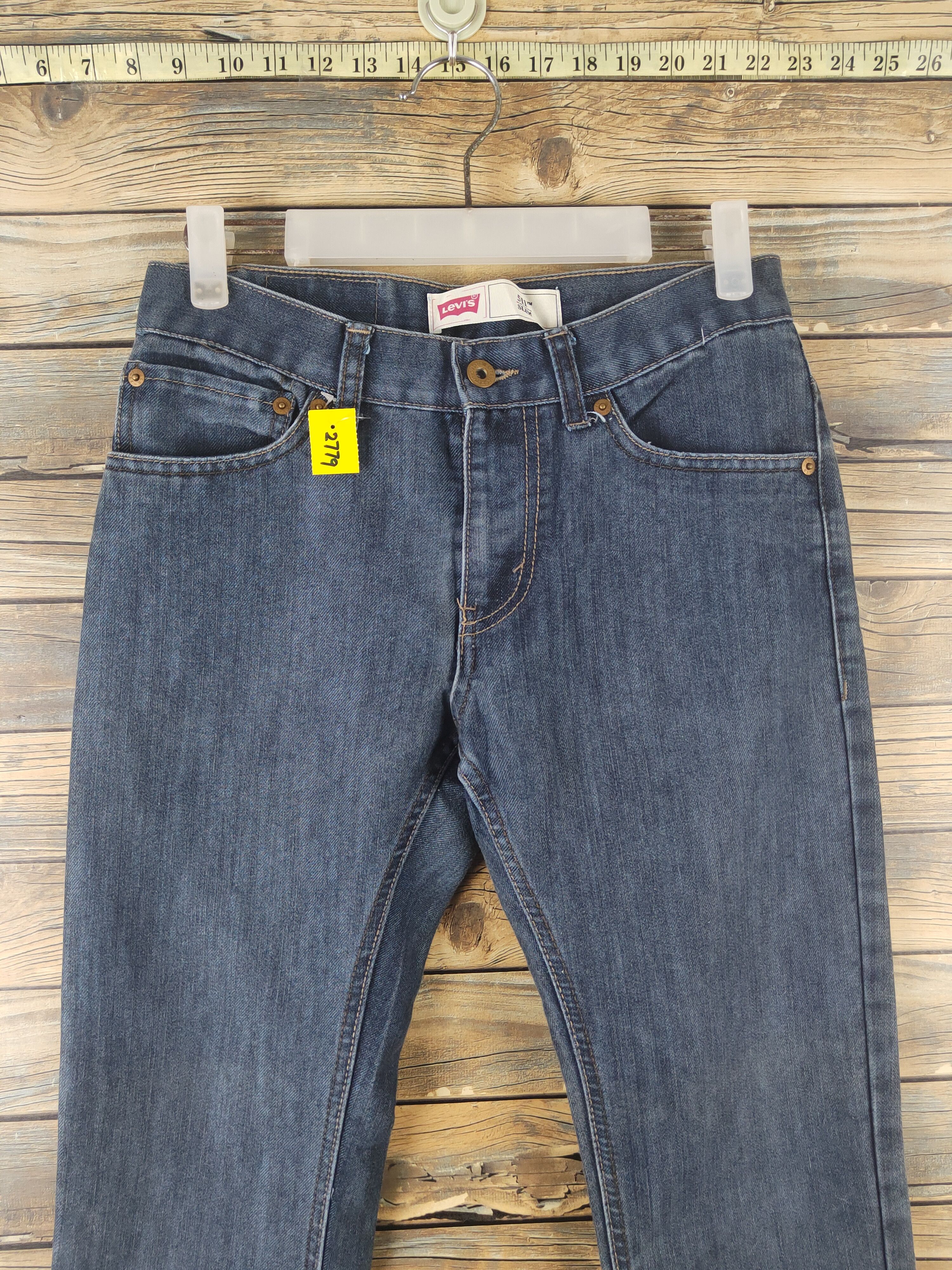 Levi's DL Levi's Dark Blue Distressed Ripped Jeans #2779 Size 28" / US 6 / IT 42 - 2 Thumbnail