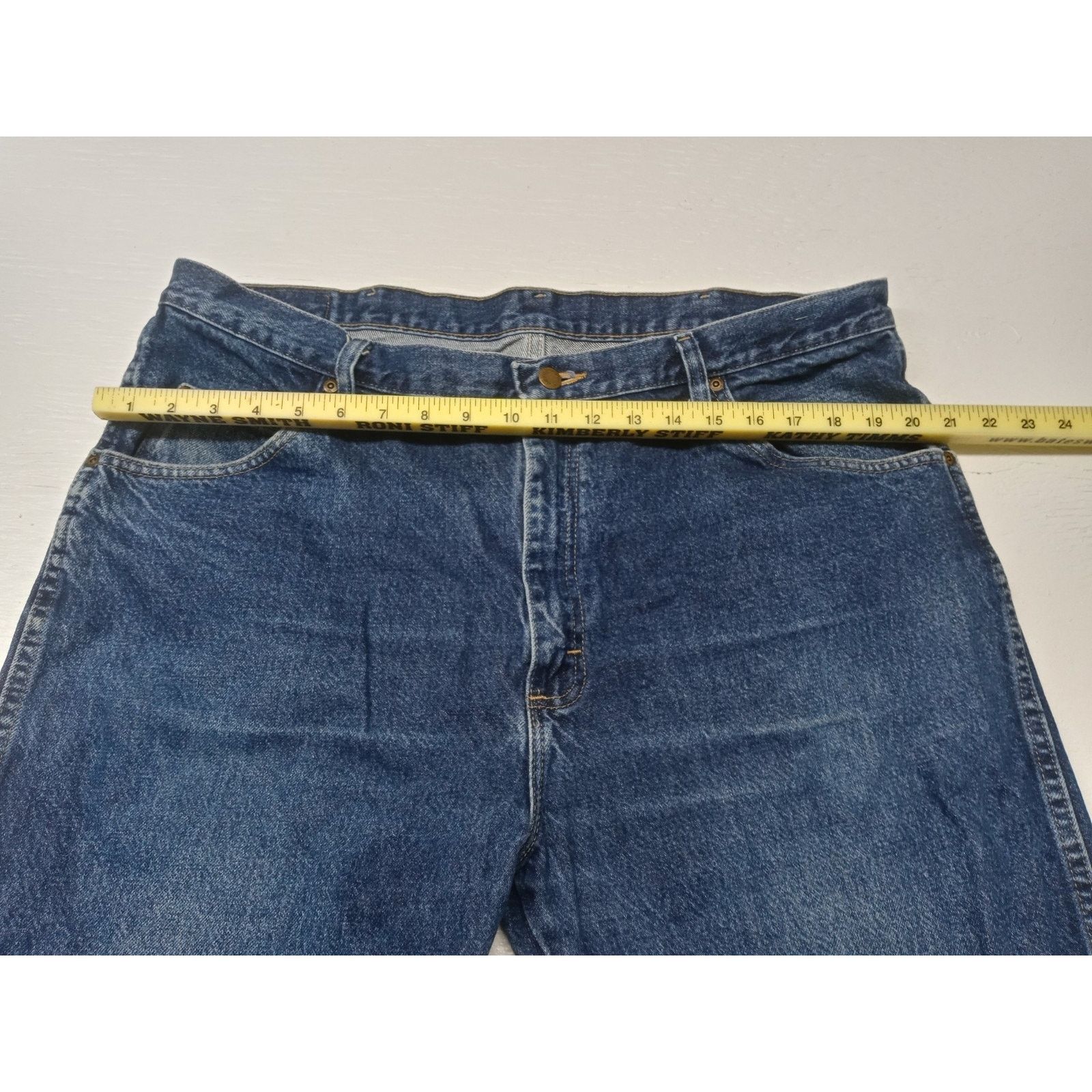 Wrangler Wrangler (40x32) Men's Regular Fit Blue Jeans Size US 40 / EU 56 - 1 Thumbnail