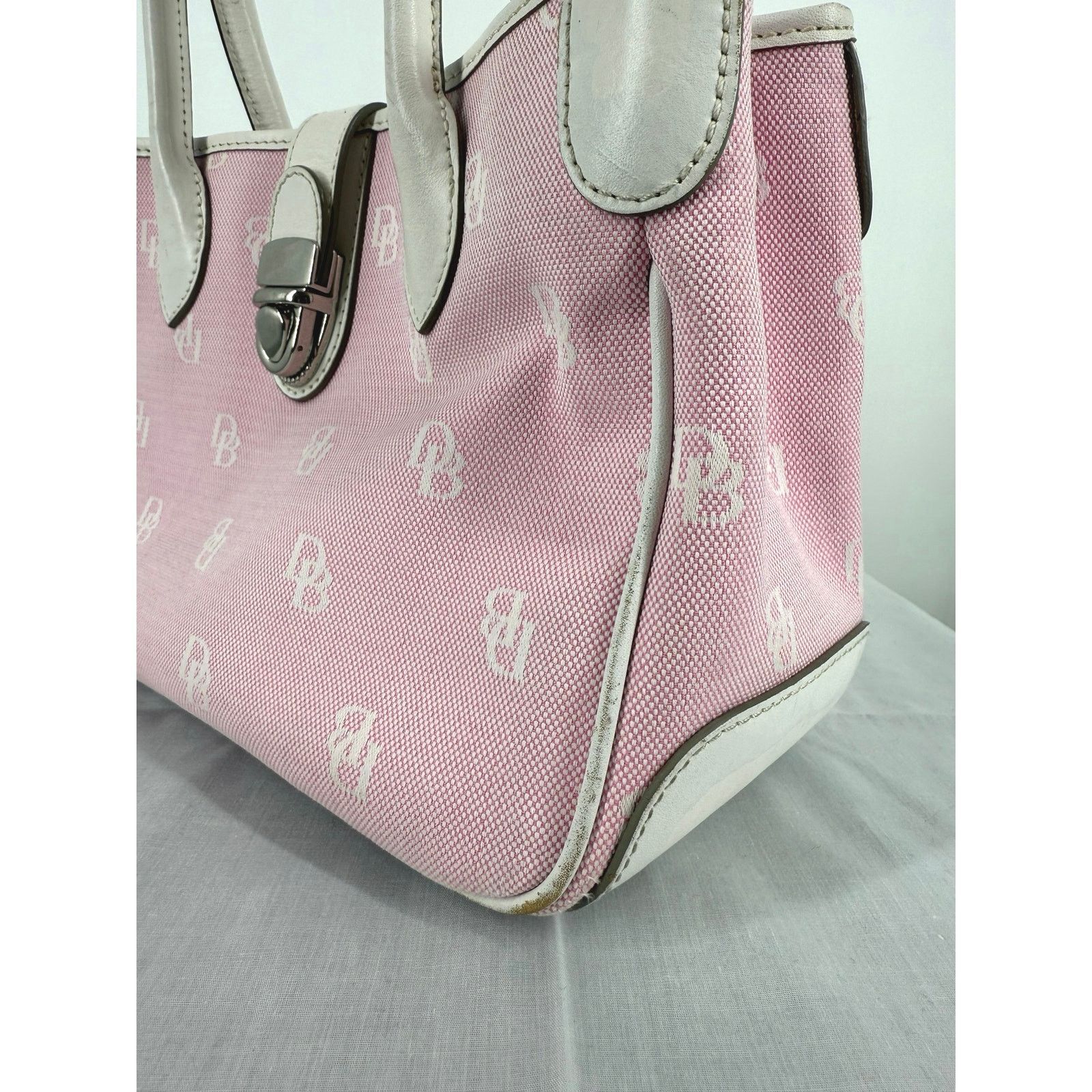 Dooney & Bourke Vintage Dooney & Bourke Signature Canvas and Leather Satchel Size ONE SIZE - 10 Thumbnail