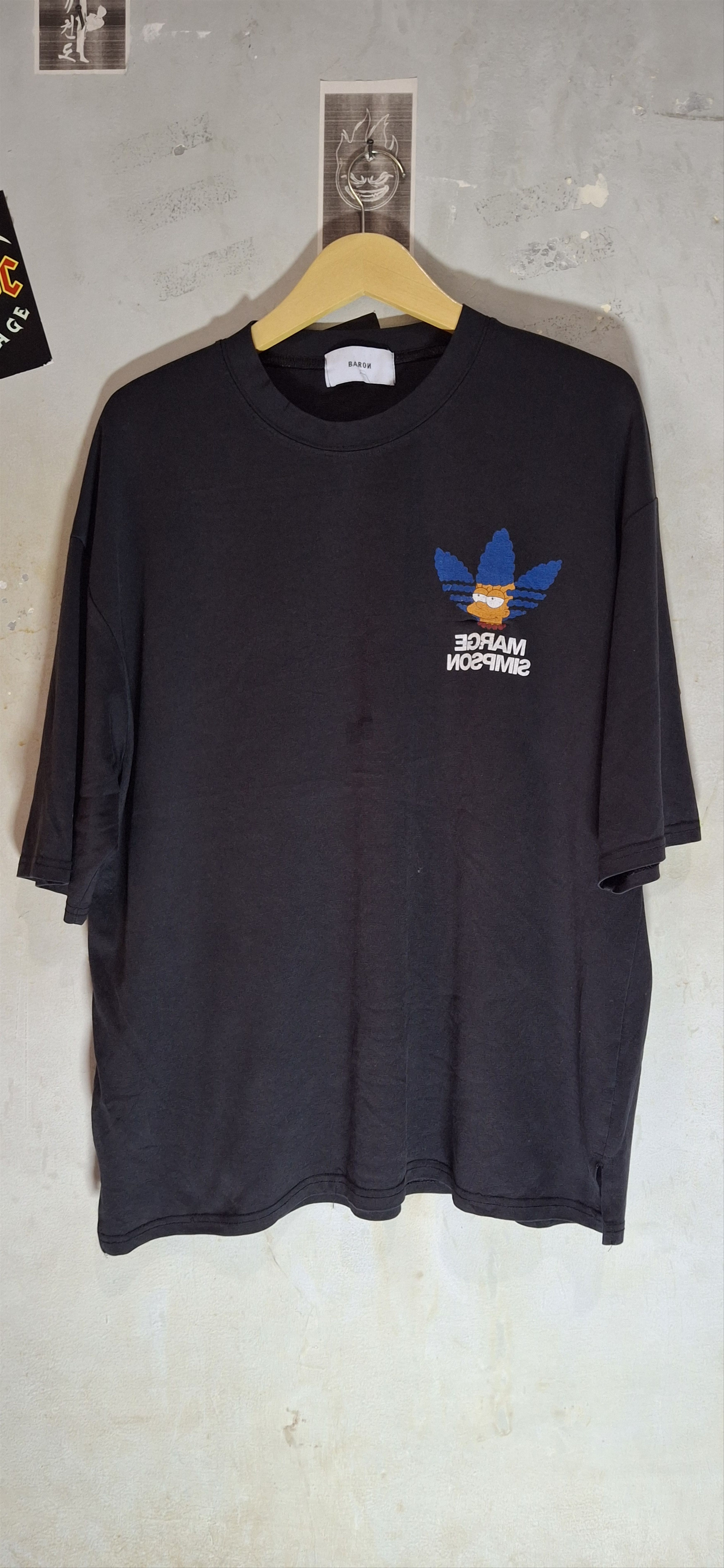Other Marge Simpson By. Baron Size US XL / EU 56 / 4 - 1 Thumbnail