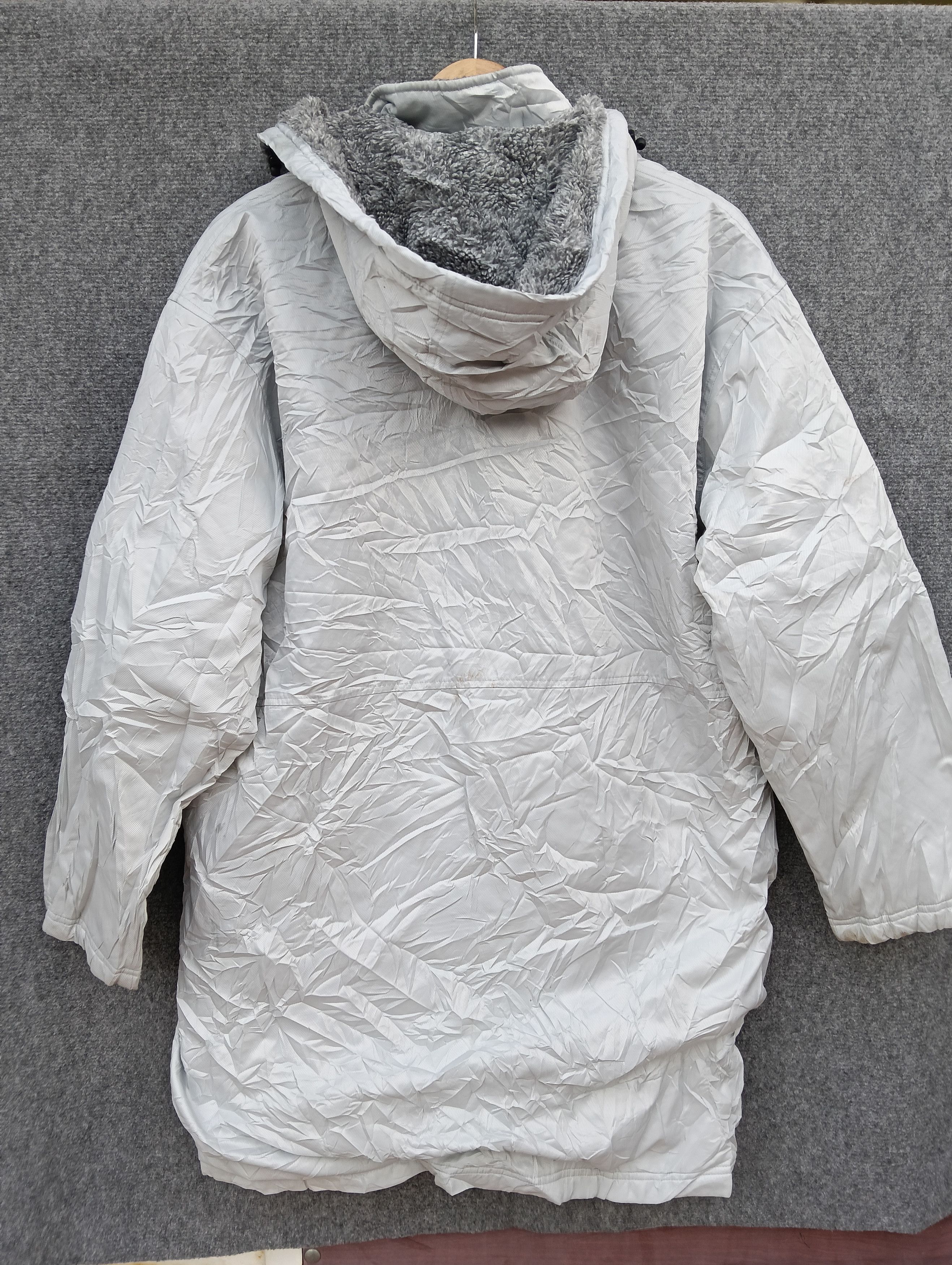 Champion Vintage Champion Long jacket. Size US L / EU 52-54 / 3 - 2 Thumbnail