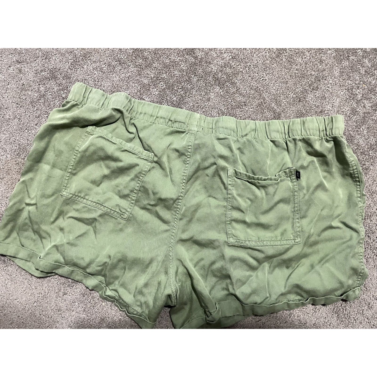 Gap GAP Women's Lyocell Drawstring Pull-On Tencel Short XXL Green Modern Casual Workwear 90s? Size 40" / US 18 - 2 Thumbnail
