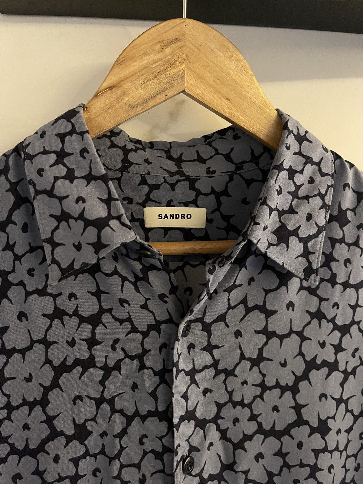 Sandro Sandro Paris Flowers print grey viscose shirt button up Size US M / EU 48-50 / 2 - 5 Thumbnail