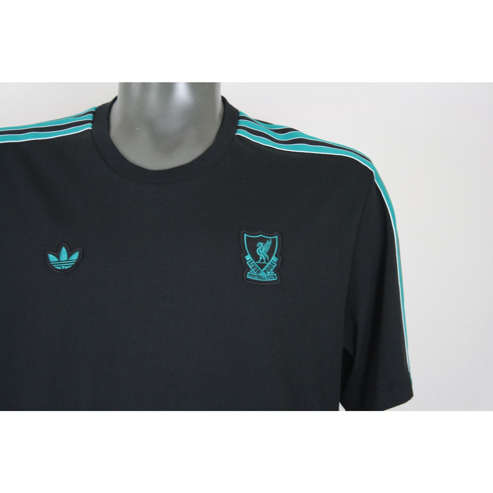 Adidas NWT Adidas Liverpool FC Terrace Icons Black Throwback Jersey Size US L / EU 52-54 / 3 - 2 Thumbnail