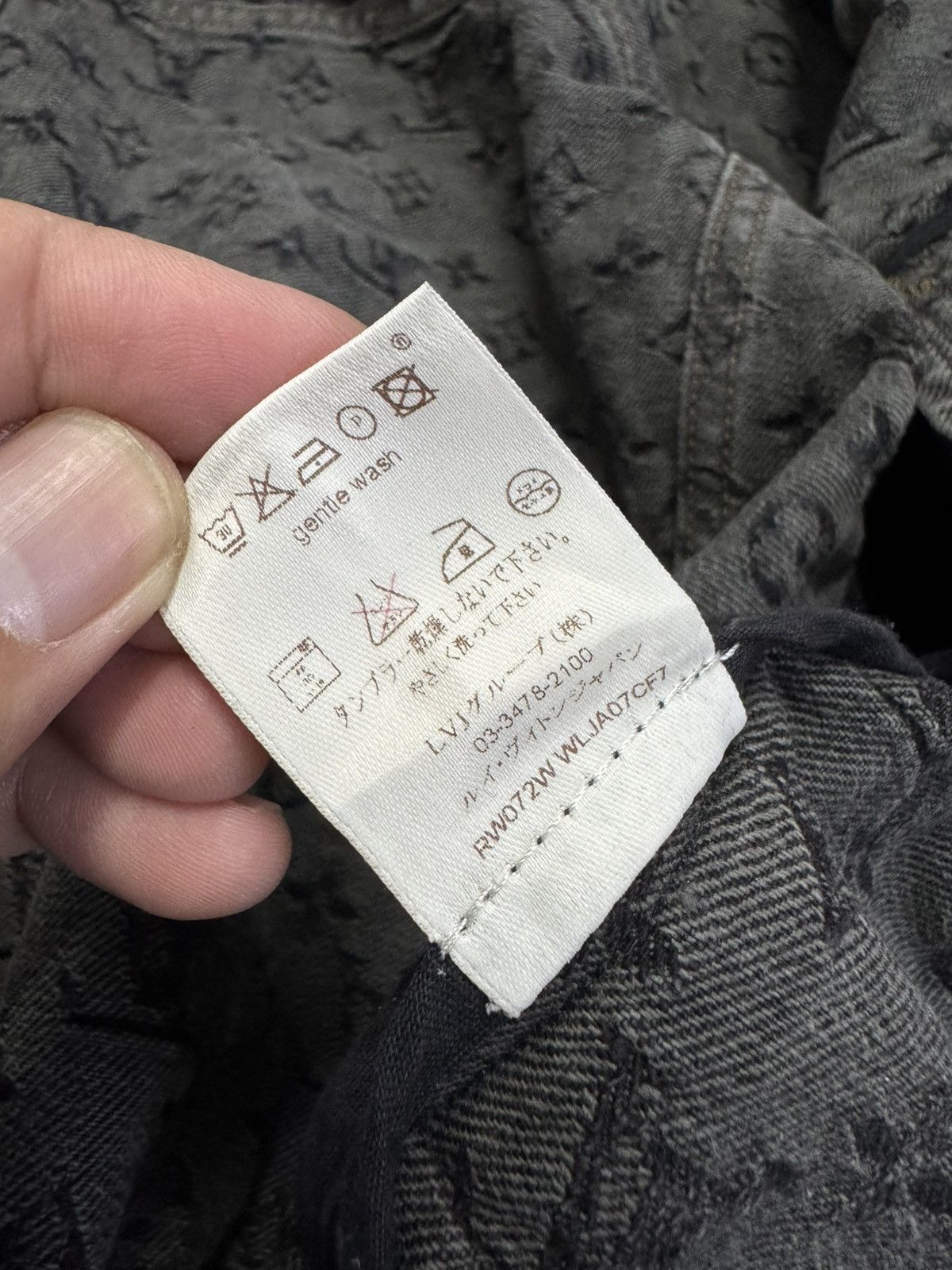 Louis Vuitton VINTAGE 2007 LOUIS VUITTON MONOGRAM JACQUARD DENIM JACKET Size XS / US 0-2 / IT 36-38 - 8 Thumbnail