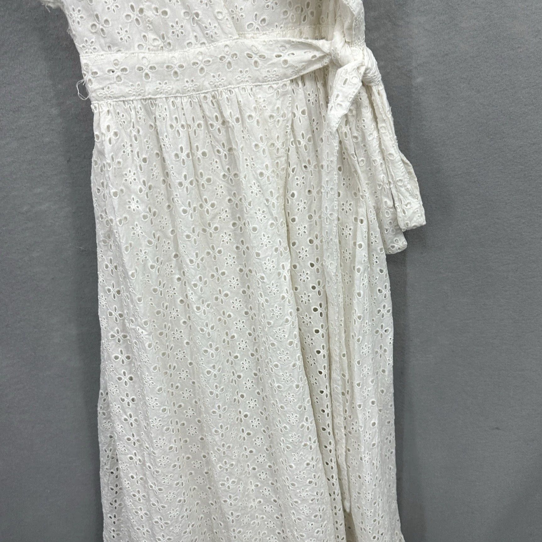 Vintage Majorelle Womens Maxi Dress Eyelet Lace Wrap V-Neck Ruffle Tie Bohemian 90s White Cotton Summer Adult Small Size XS / US 0-2 / IT 36-38 - 6 Thumbnail