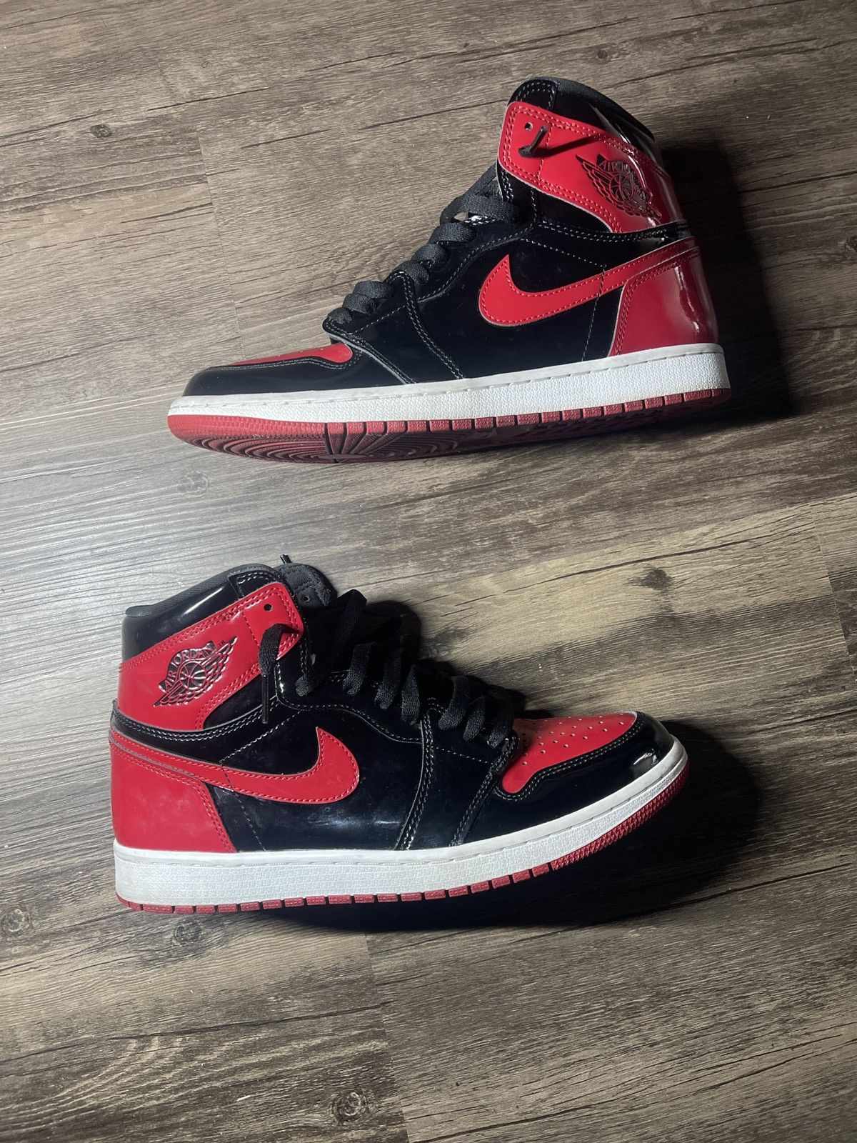 Jordan Brand Jordan 1 Retro High OG Patent Bred Size US 10 / EU 43 - 1 Thumbnail