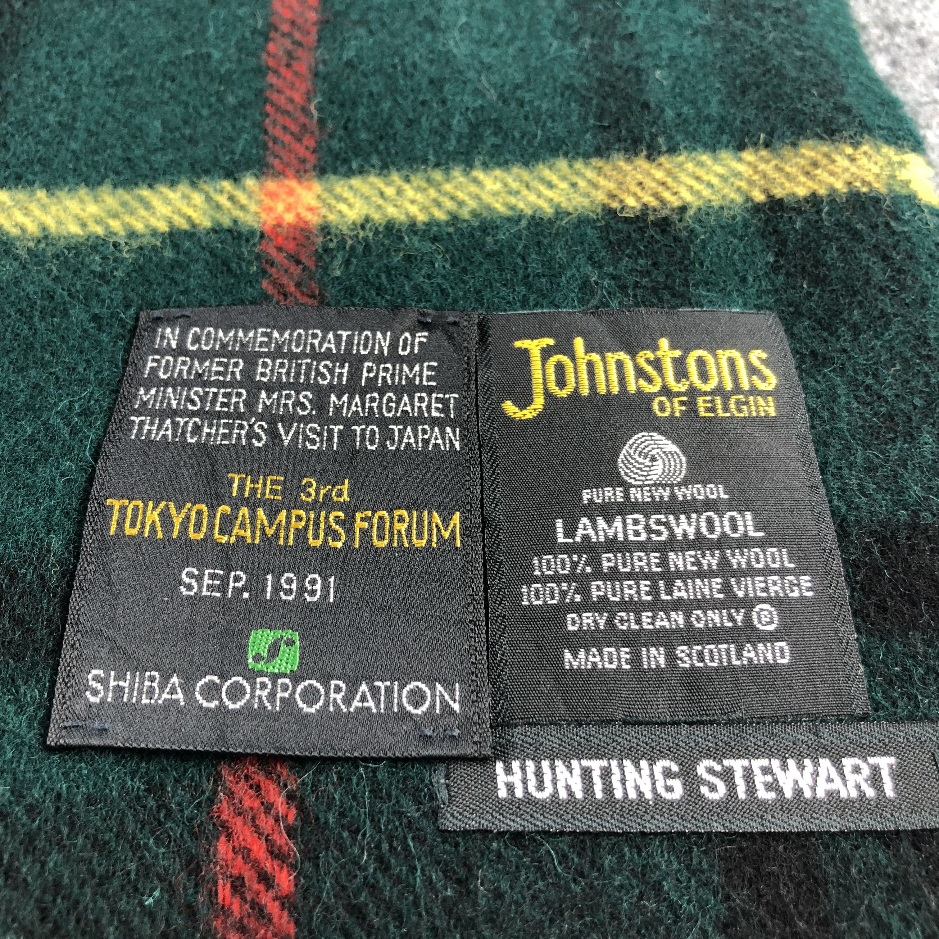 Johnstons Of Elgin Johnstons of Elgin Tartan Wool Scarf Muffler V899 Size ONE SIZE - 4 Thumbnail