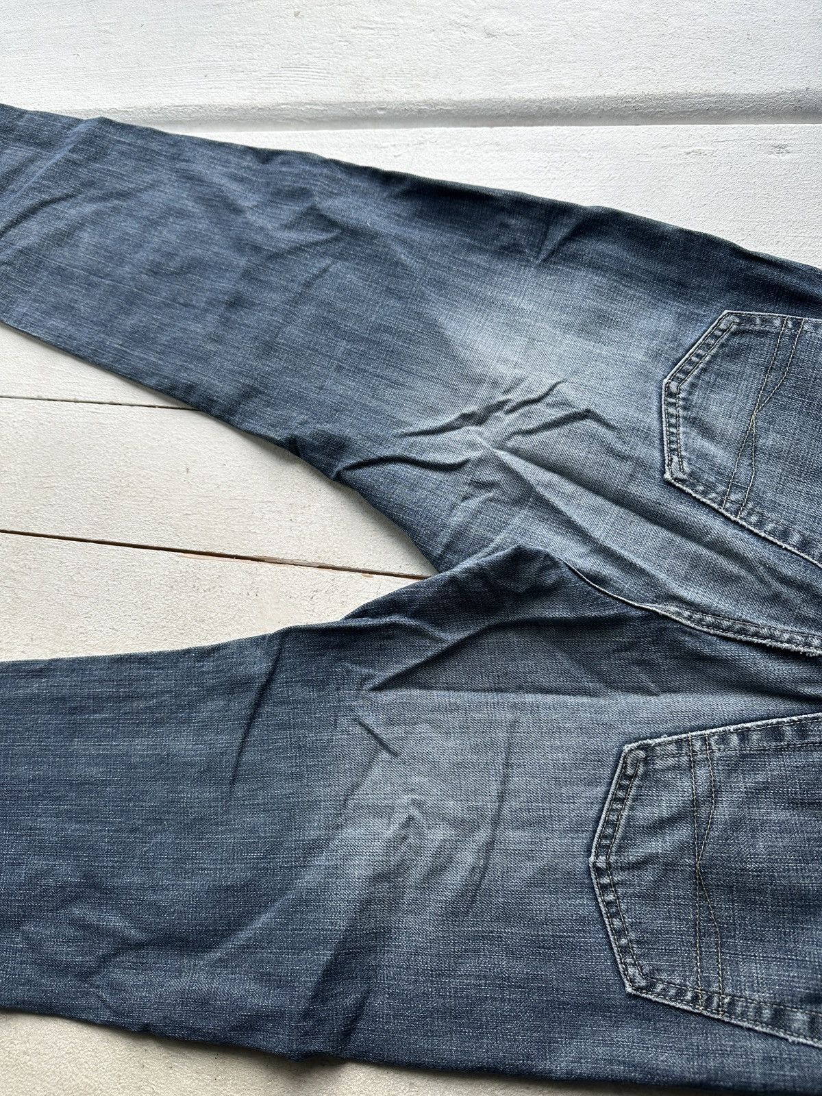 Hugo Boss 🚨 VNTG HUGO BOSS BLUE WASHED RARE MEN DENIM JEANS LUXURY Size US 32 / EU 48 - 11 Thumbnail