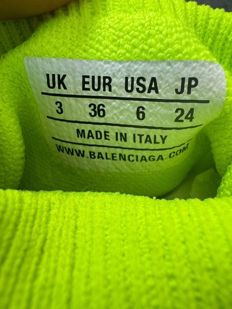 Balenciaga Balenciaga size 36 Fluorescent green digital barbed logo so Size US 5 / EU 37 - 6 Thumbnail