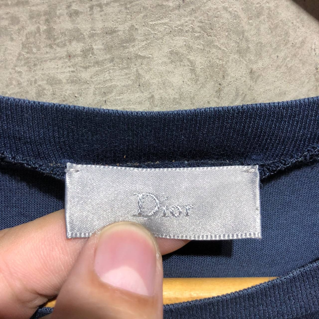 Dior Dior Bee Logo embroidered tee Size US S / EU 44-46 / 1 - 7 Thumbnail