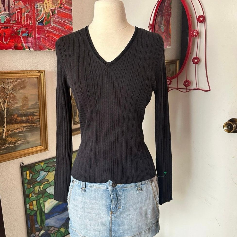 Guess guess black knit v neck long sleeve sweater Size L / US 10 / IT 46 - 1 Thumbnail