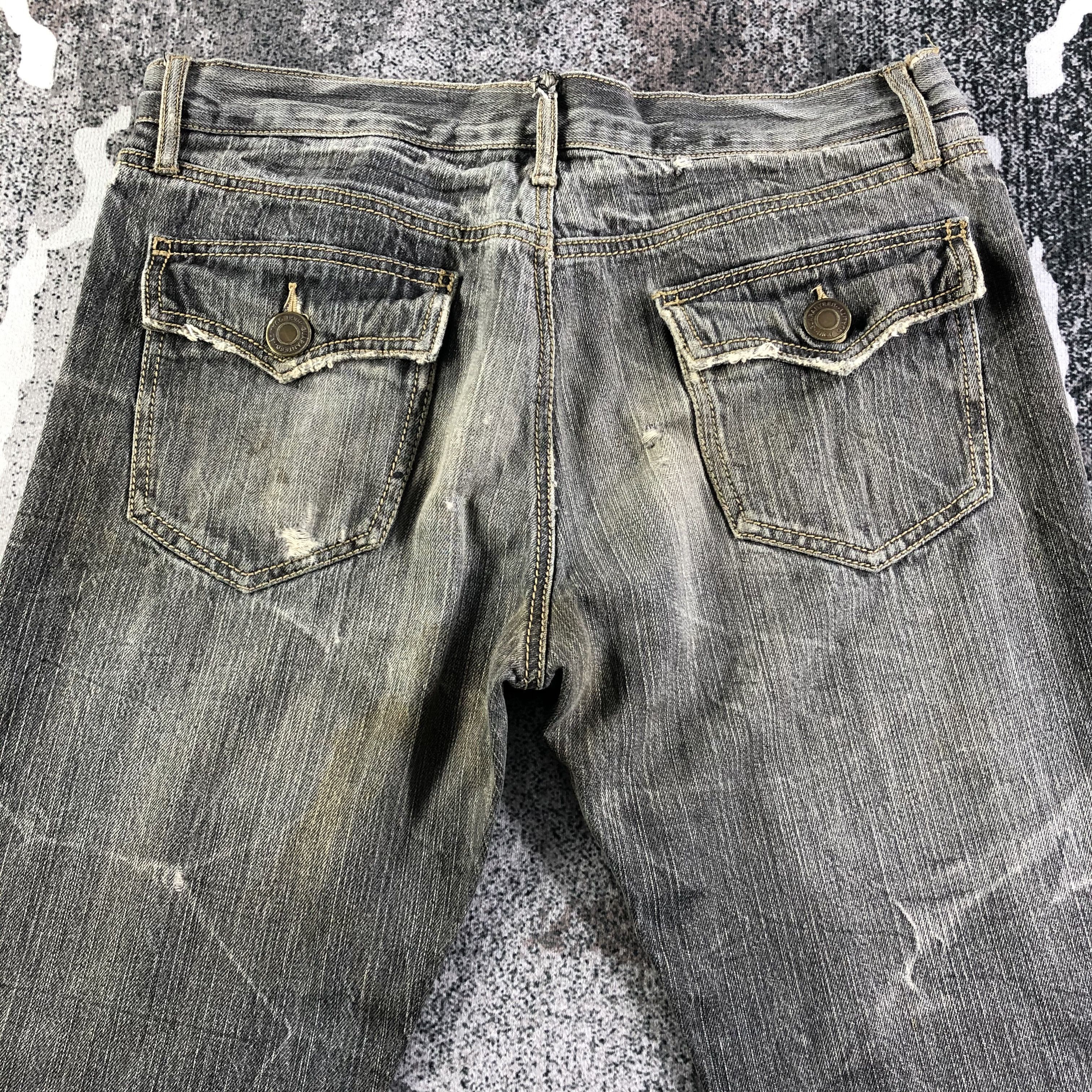 Japanese Brand Vintage Japanese Jeans Faded Black Denim KJ2446 Size US 32 / EU 48 - 4 Thumbnail