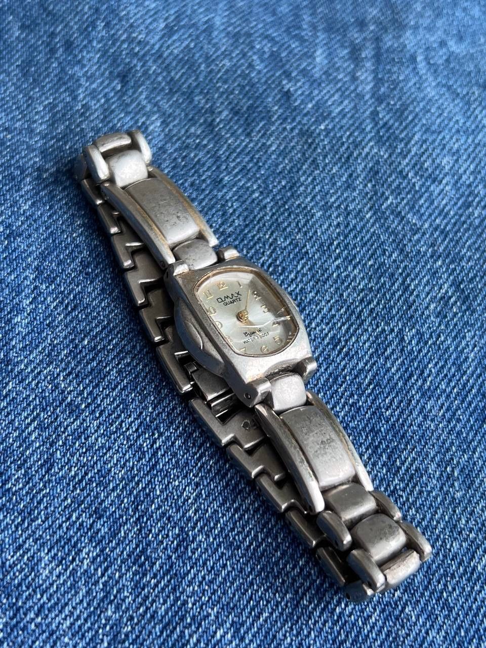 Japanese Brand × Vintage Vintage Japanese style futuristic Watch Size ONE SIZE - 1 Thumbnail