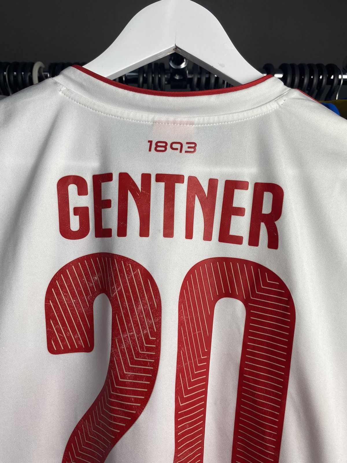Puma 2013/14 PUMA STUTTGART HOME SOCCER FOOTBALL JERSEY SHIRT Size US L / EU 52-54 / 3 - 14 Thumbnail