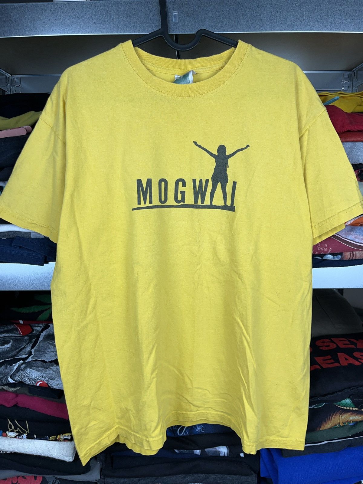 Band Tees × Vintage Mogwai vintage y2k yellow rock band t-shirt 2000s Size US M / EU 48-50 / 2 - 1 Thumbnail