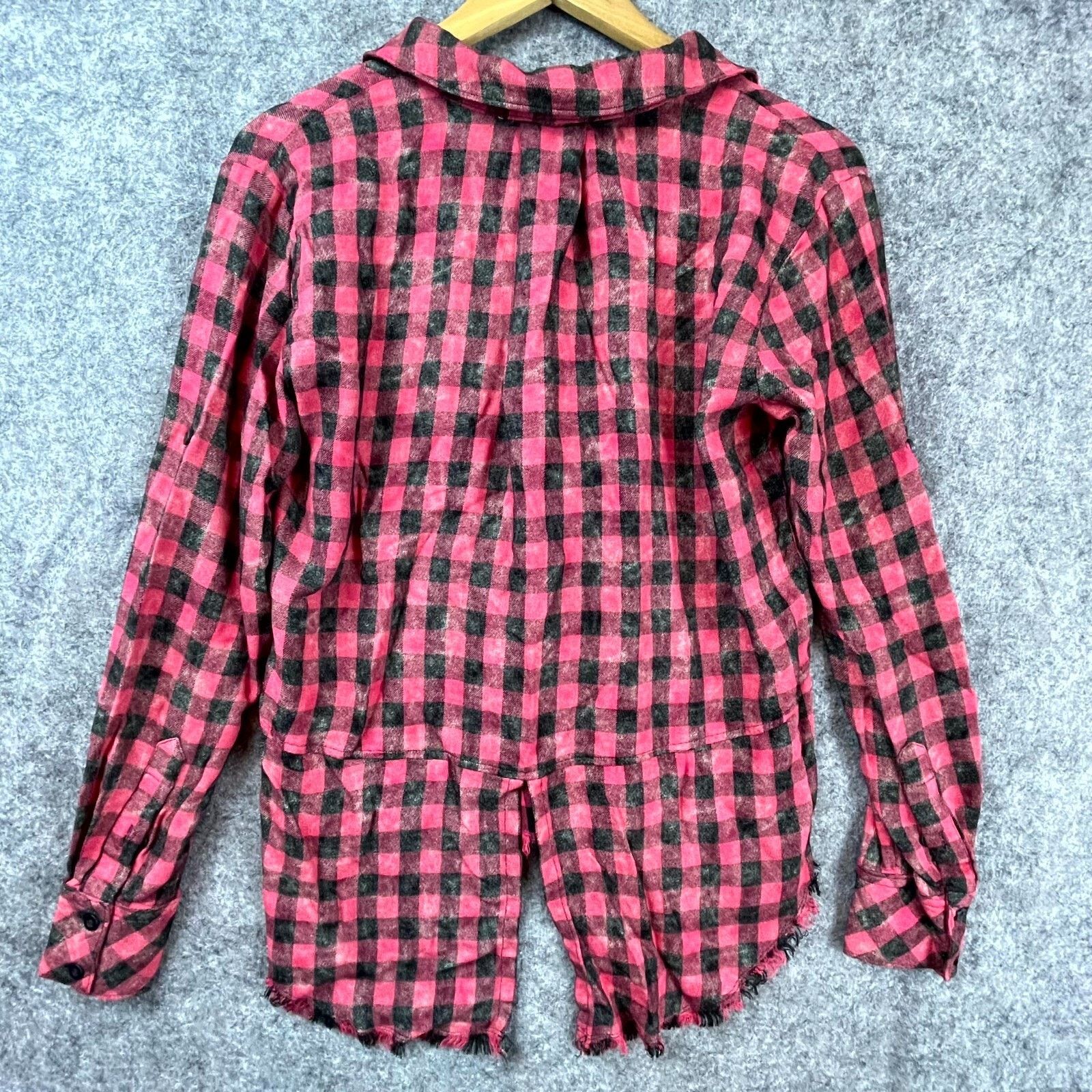 Anthropologie Cloth & Stone Shirt Women Small Red Black Plaid Grunge 90s Size S / US 4 / IT 40 - 2 Thumbnail
