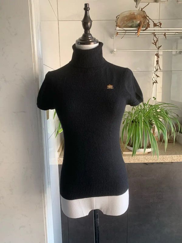 Burberry Burberry Black Wool Blend Short Sleeve T-Shirt Size M / US 6-8 / IT 42-44 - 1 Thumbnail