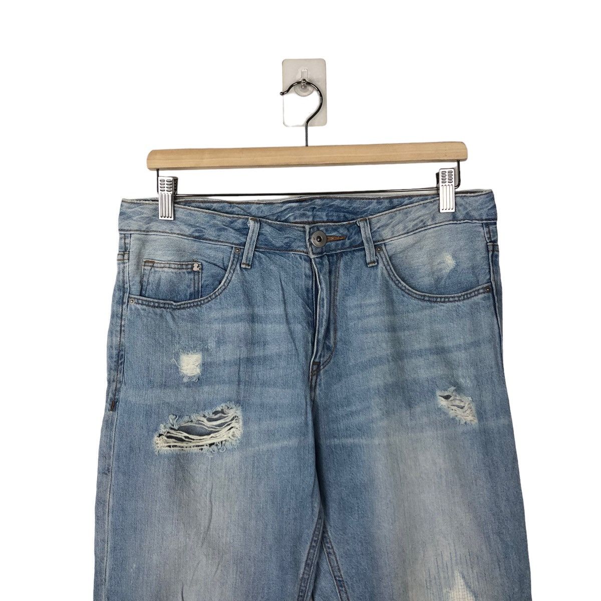 Japanese Brand VINTAGE DISTRESSED DENIM JEANS ZARA Size US 31 - 2 Thumbnail