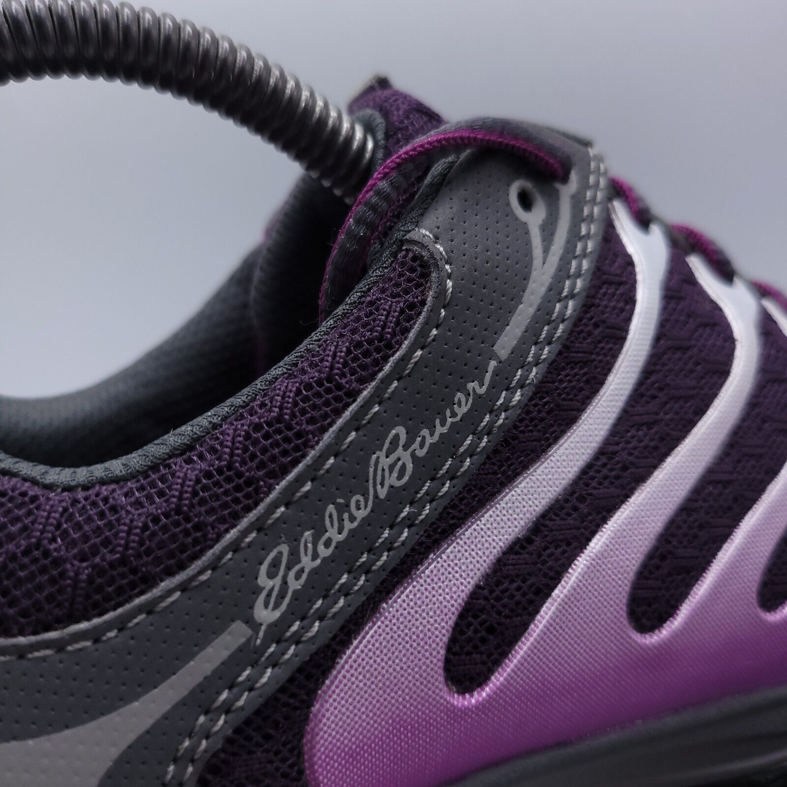 Eddie Bauer Eddie Bauer Athletic Shoe Women Size 8 6031-512 Black Purple Size US 8 / IT 38 - 8 Thumbnail