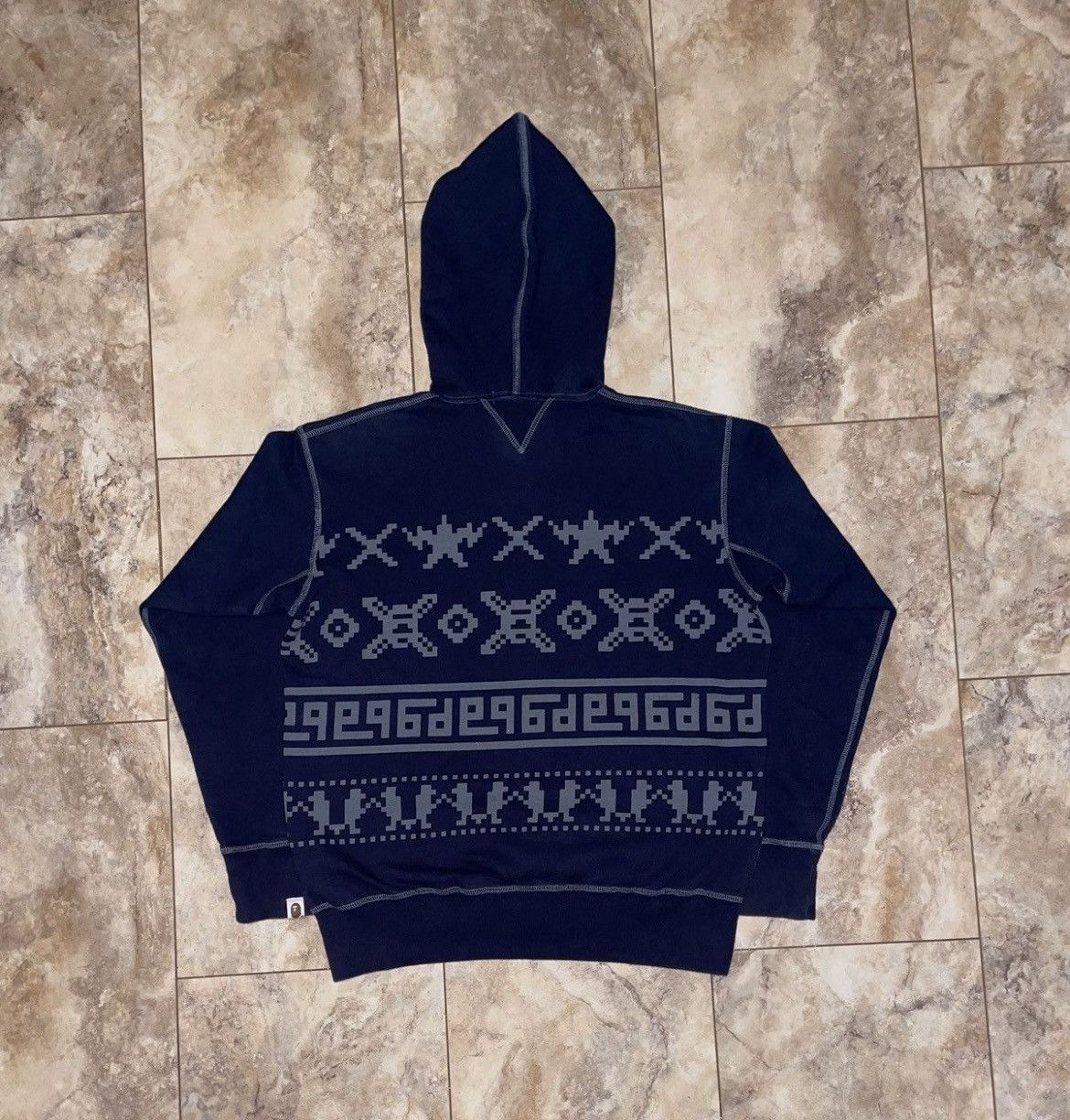 Bape Bape A Bathing Ape Classics Aztec Pullover Hoodie Navy M Size US M / EU 48-50 / 2 - 2 Thumbnail