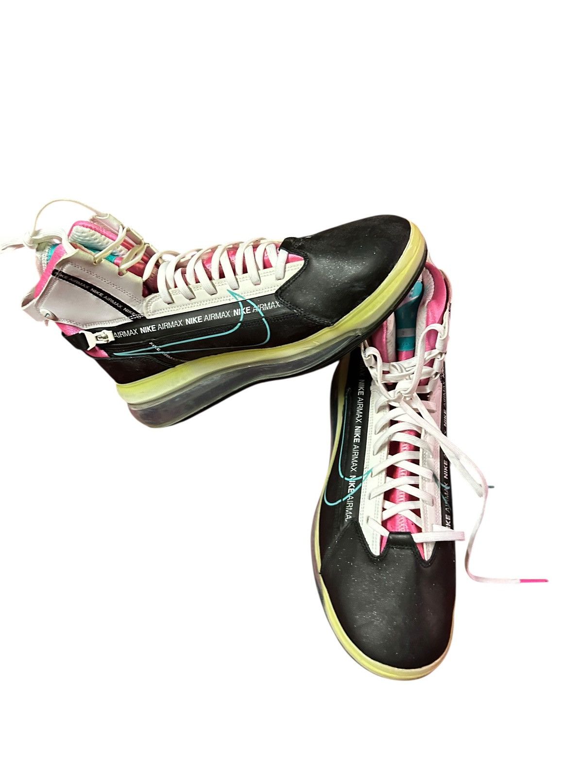 Nike Nike Air Max 720 Saturn size 11.5 Size US 11.5 / EU 44-45 - 3 Thumbnail