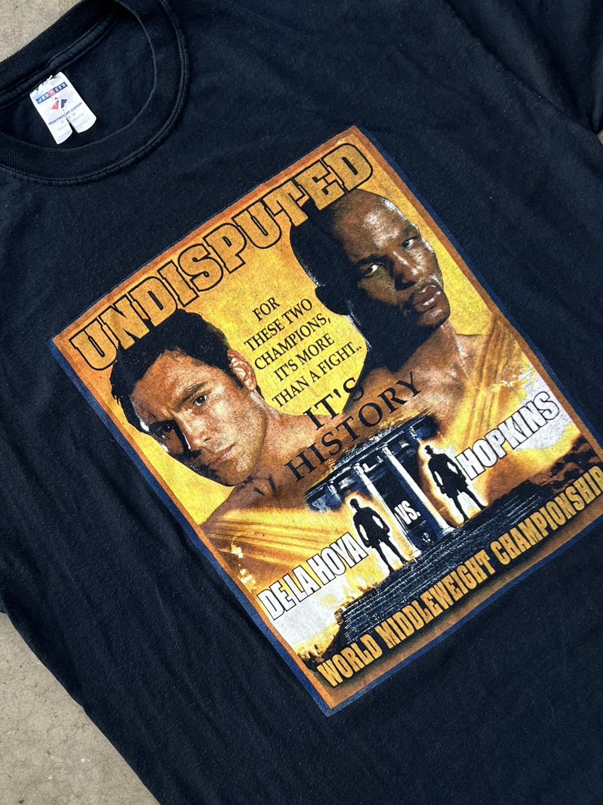 Vintage Vintage 2004 Oscar De La Hoya Hopkins Boxing Tee XL Size US XL / EU 56 / 4 - 1 Thumbnail