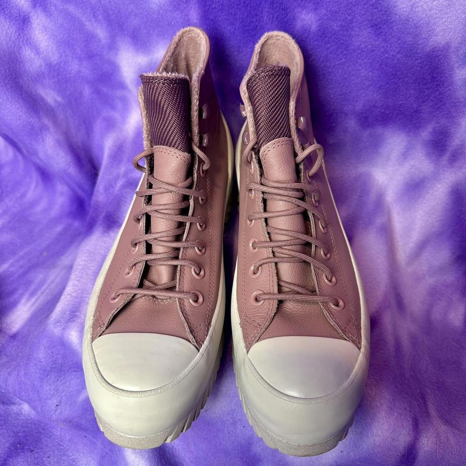 Converse 🖤 Dusty Pink Converse lugged counter climate Chuck Taylor Size US 8.5 / EU 41-42 - 2 Thumbnail