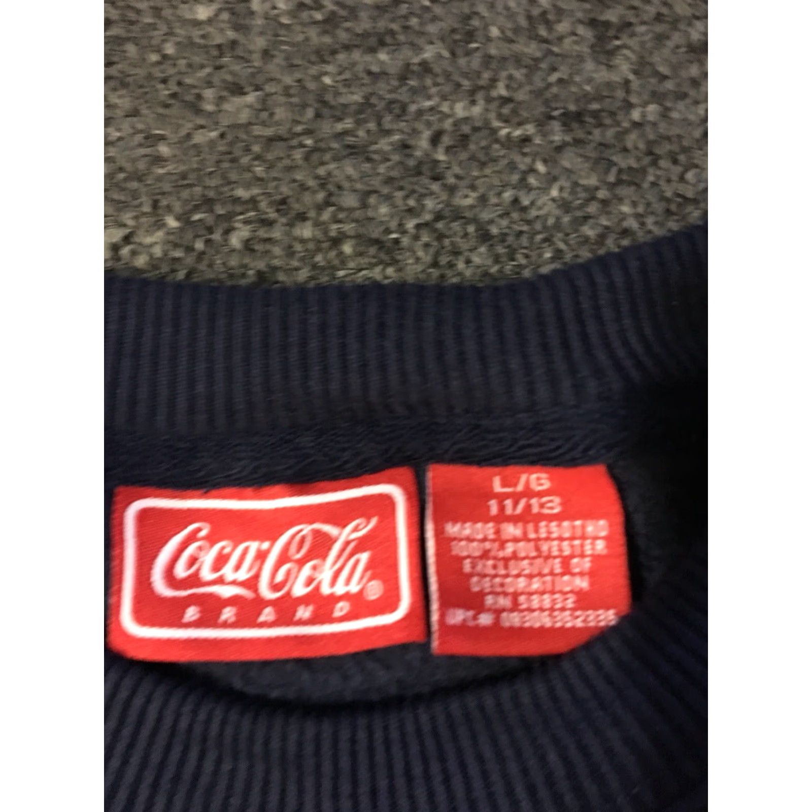 Vintage VINTAGE Coca-Cola Polar Bear Embroidered Sweatshirt Sweatshirt Navy 90s Pullover Mens M Blue Embroidered Size US M / EU 48-50 / 2 - 3 Thumbnail