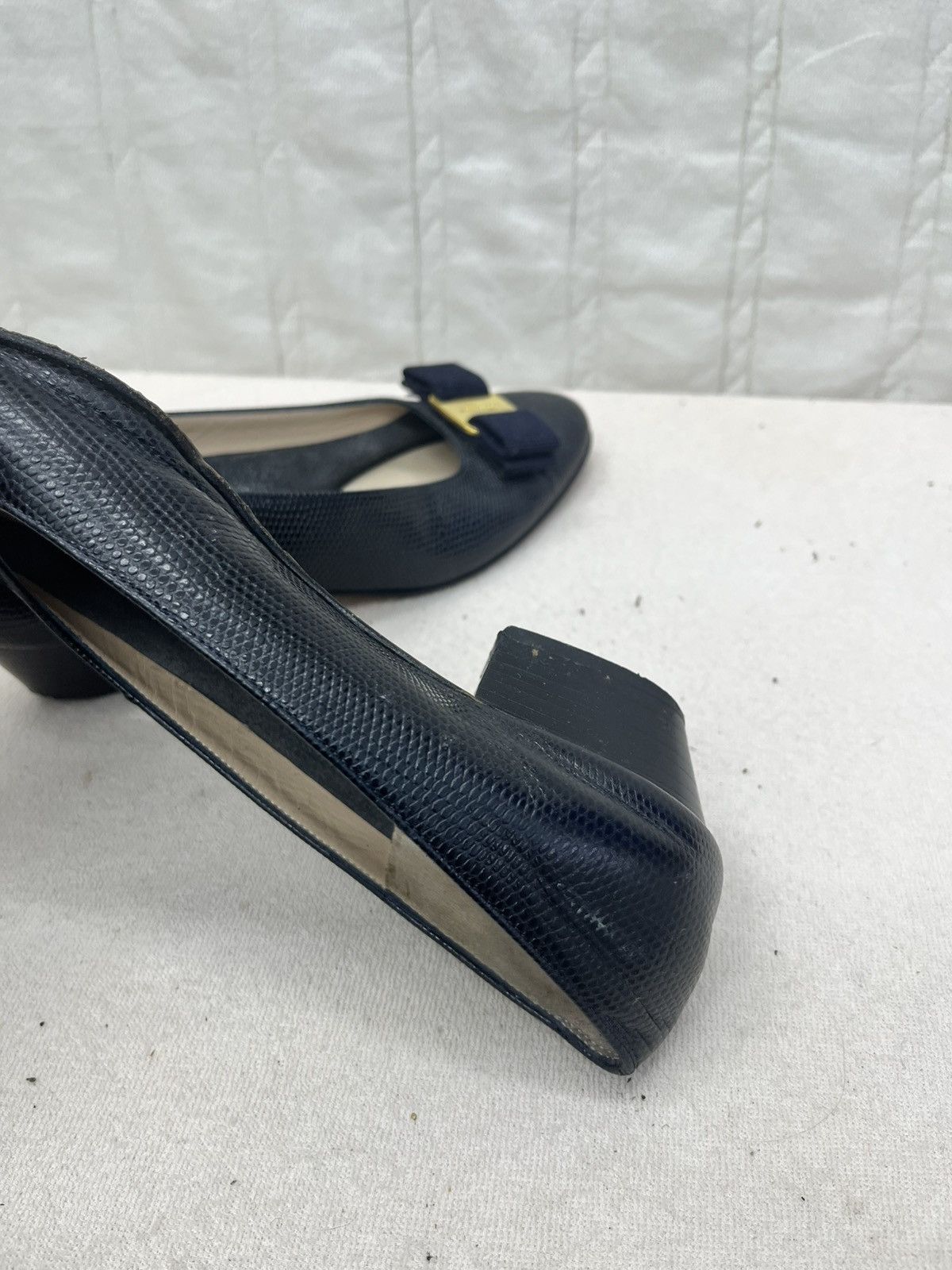 Salvatore Ferragamo SALVATORE FERRAGAMO PUMPS BLUE LEATHER SHOE Size US 5 / IT 35 - 10 Thumbnail