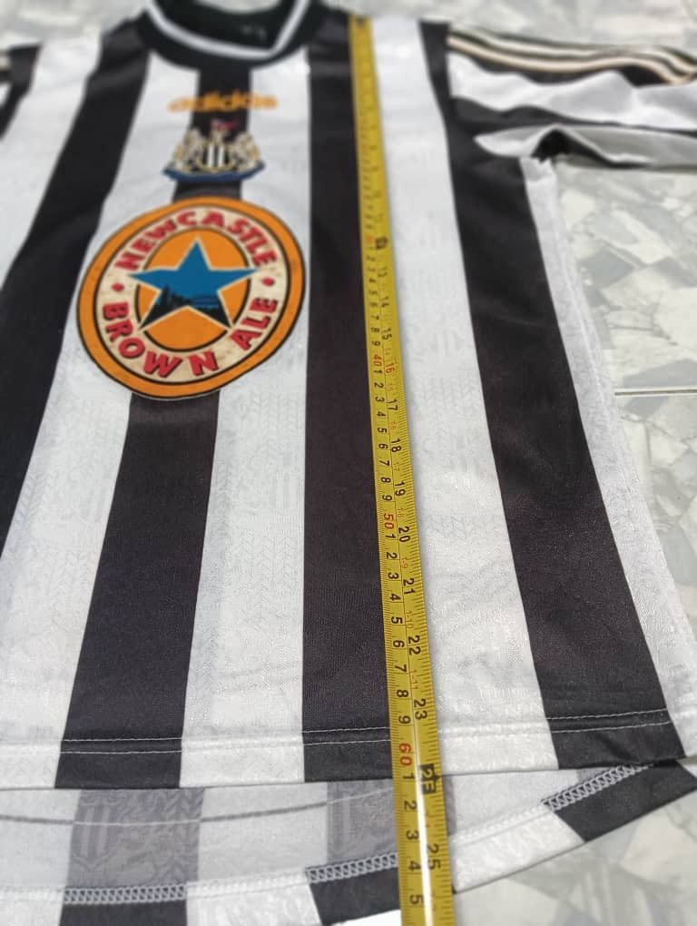 Vintage Vintage Newcastle United jersey 90s Size US XS / EU 42 / 0 - 7 Thumbnail