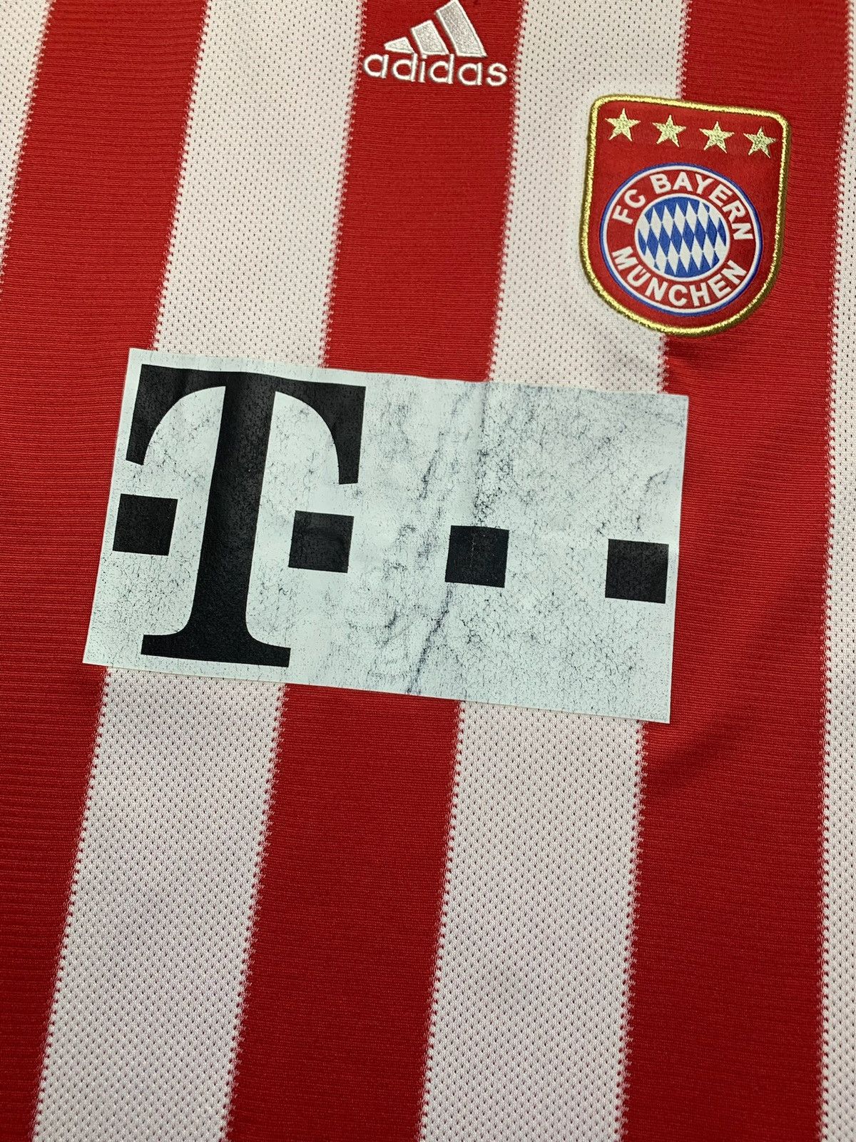 Adidas × Vintage Vintage adidas Bayern Munich soccer jersey size M Size US M / EU 48-50 / 2 - 4 Thumbnail