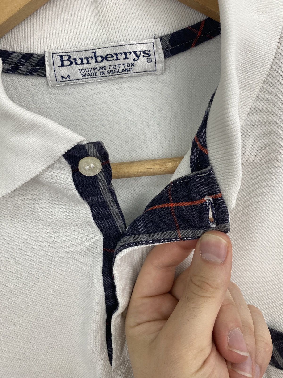 Burberry 🇬🇧 Vintage 90s Burberry Polo T-Shirt Retro Rare Hype Y2K Size US M / EU 48-50 / 2 - 7 Thumbnail