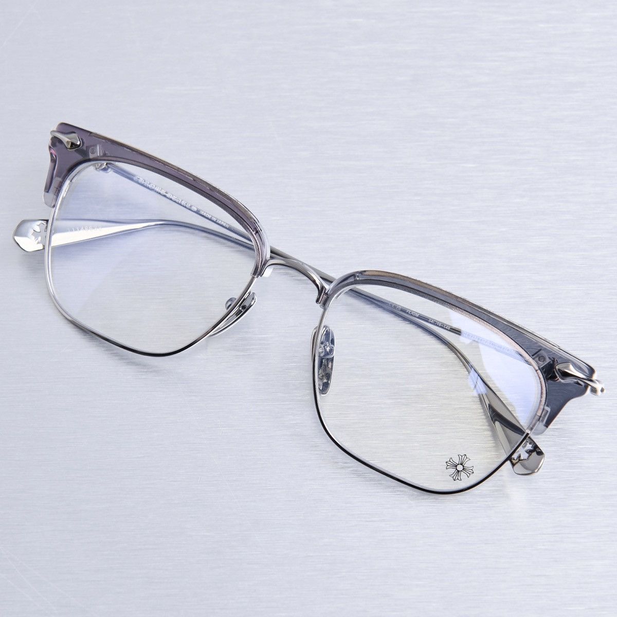 Chrome Hearts CHROME HEARTS SLUNTRADICTION (54) FLINT/GUNMETAL GLASSES Size ONE SIZE - 7 Thumbnail