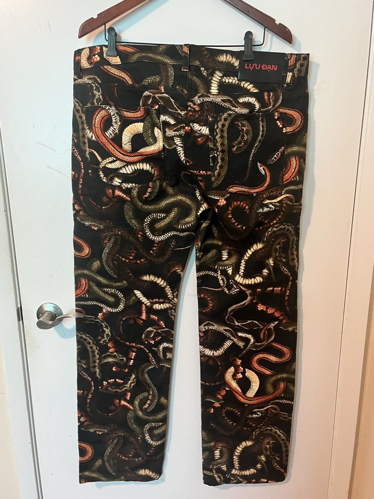 LUU DAN Lu’u Dan Snake Print Jeans Size 38 Size US 38 / EU 54 - 2 Thumbnail