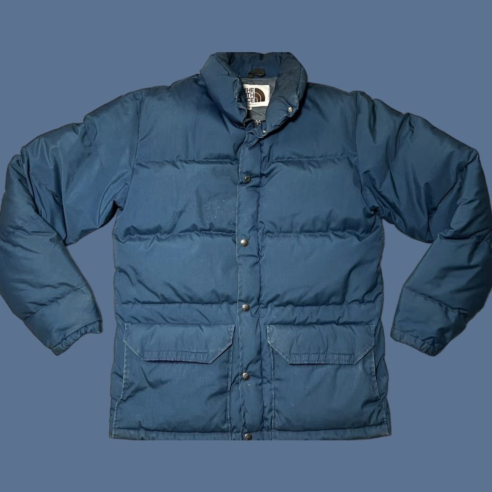 The North Face VINTAGE The North Face Down Puffer Coat Mens S / Womens M USA Navy Blue Puffer Jacket Mens Womens Size M / US 6-8 / IT 42-44 - 1 Thumbnail