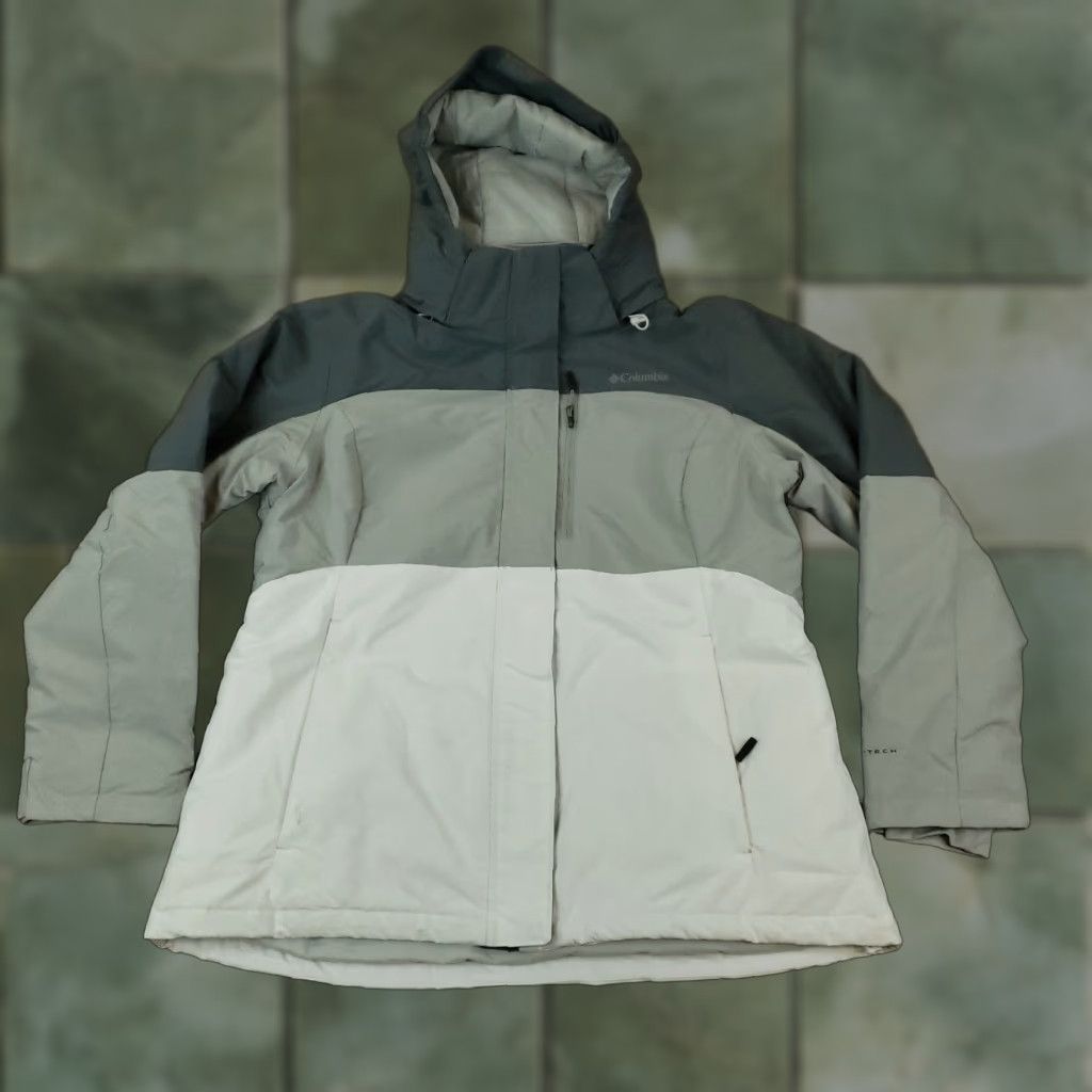 Vintage Columbia Jacket Women's Medium Gray Hooded Full Zip Pockets Omni-Tech Winter Size M / US 6-8 / IT 42-44 - 1 Thumbnail