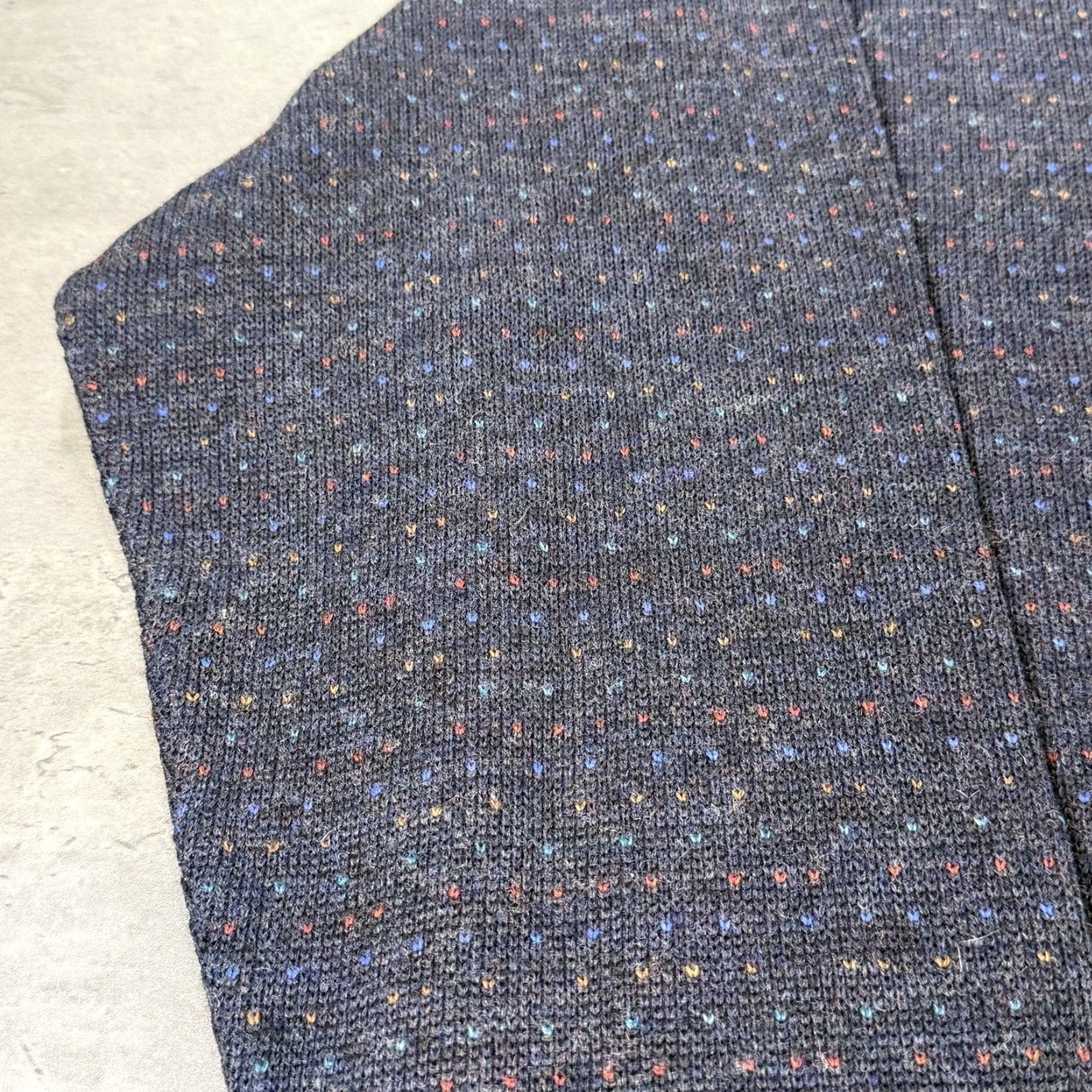Vintage VINTAGE Woolmark Sweater Mens XL Navy Blue Polka Dot Rainbow 80s Preppy Minimal Size US XL / EU 56 / 4 - 3 Thumbnail
