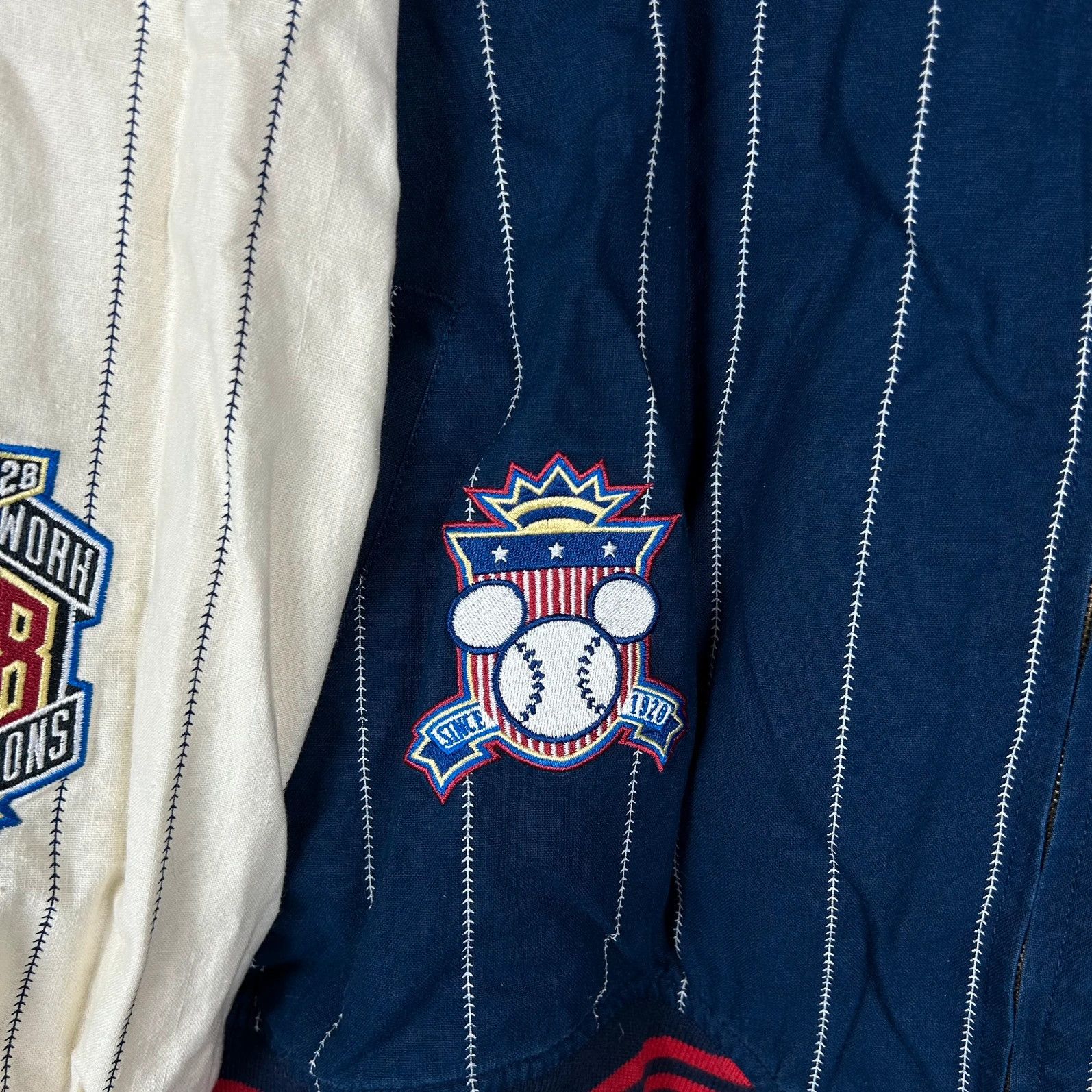 Disney Jacket Disney vintage 90s Baseball big logo Mickey Mouse Size US XL / EU 56 / 4 - 6 Thumbnail