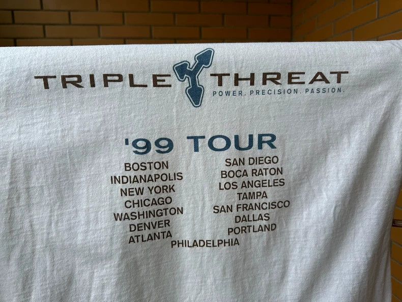 Vintage VintageTee 1999 Triple Threat 2505-Nextarrow Size US XL / EU 56 / 4 - 5 Thumbnail